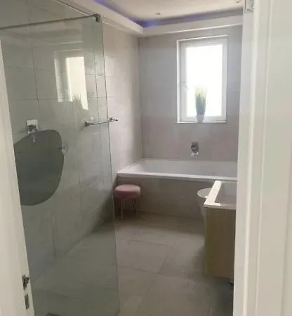 Perfect 4 Bedroom 2 Bathroom Home Edinburgh Exterior photo
